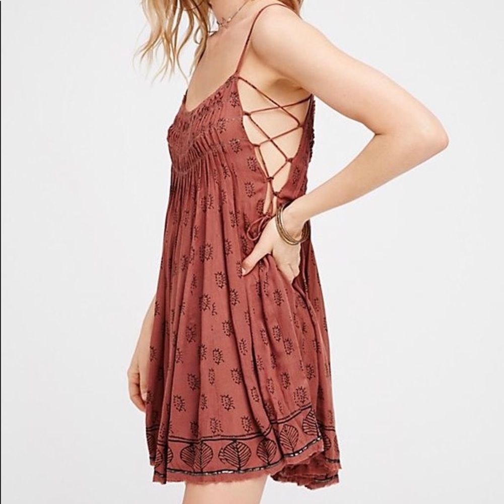 Free People Imperial Palm tie dress Brick size S